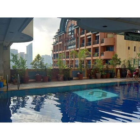 Capital O 914 Makati Palace Hotel マカティ エクステリア 写真