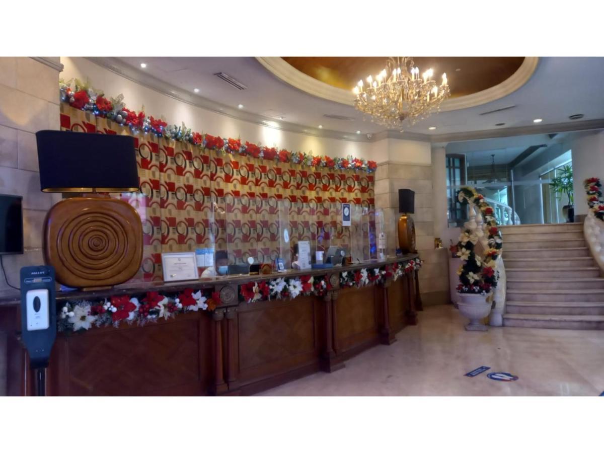 Capital O 914 Makati Palace Hotel マカティ エクステリア 写真