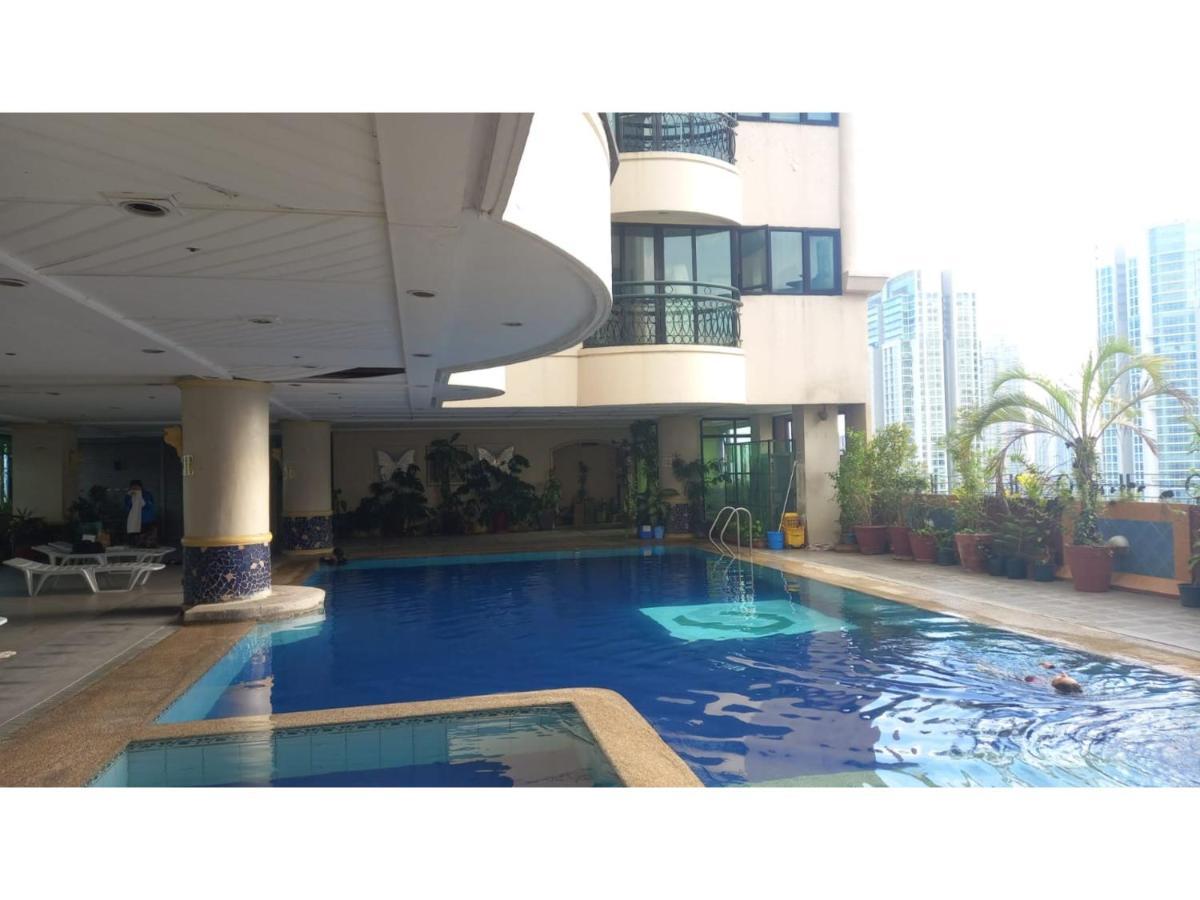 Capital O 914 Makati Palace Hotel マカティ エクステリア 写真